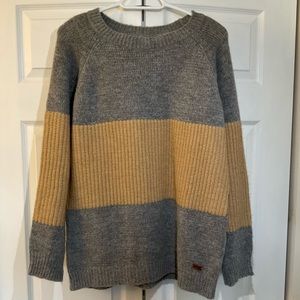 Loose Fitting Knitted Sweater - size S